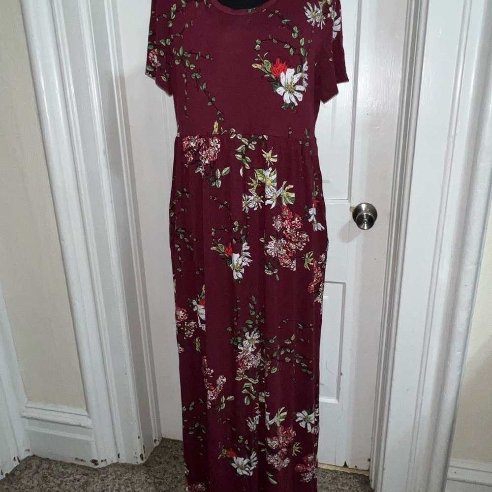 Women's size XL dress stretch Floral Burgundy flowers wedding summer sun dress